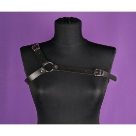 Asimetrik Deri Göğüs Kemeri: Unisex Punk Omuz Aksesuarı