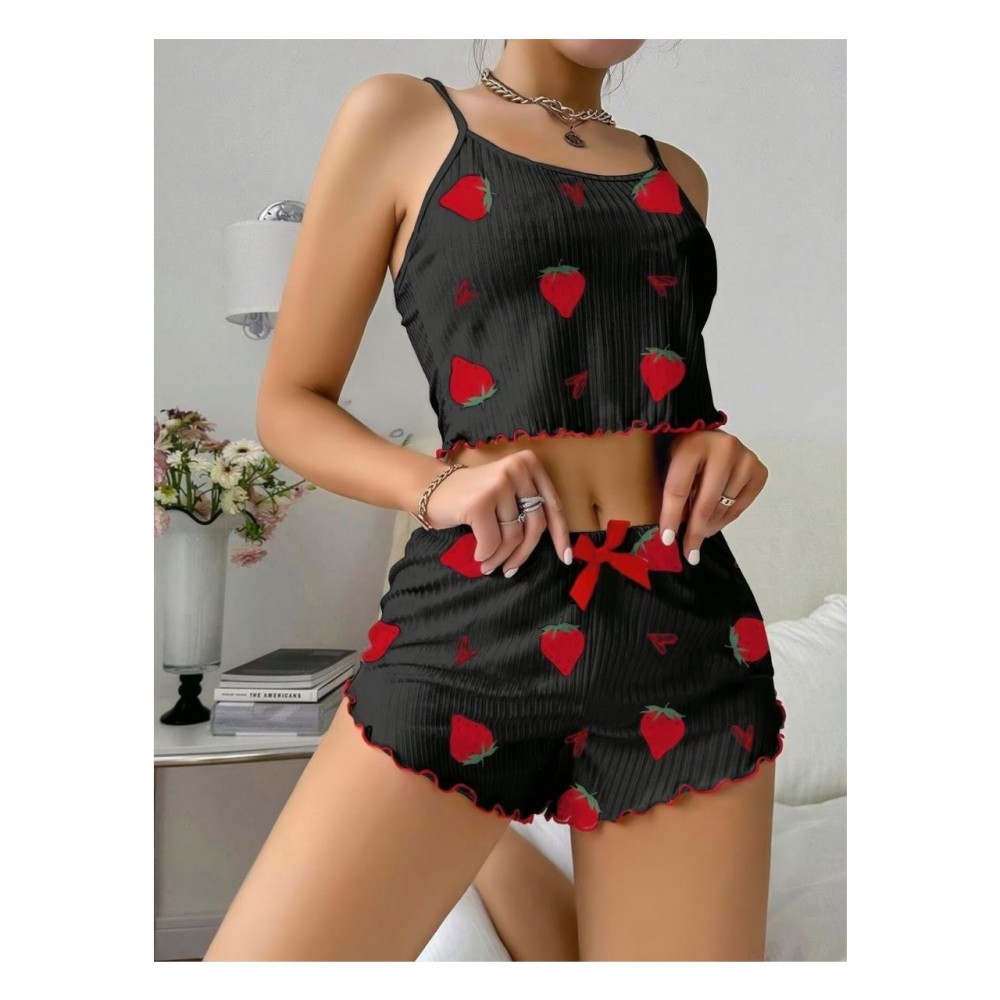 Pamuklu Siyah Üstüne Çilek Desen Fitilli Askılı Şortlu Pijama Takımı